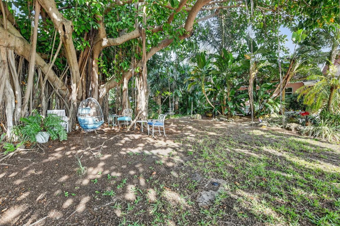 PIRATES COVE - Residential