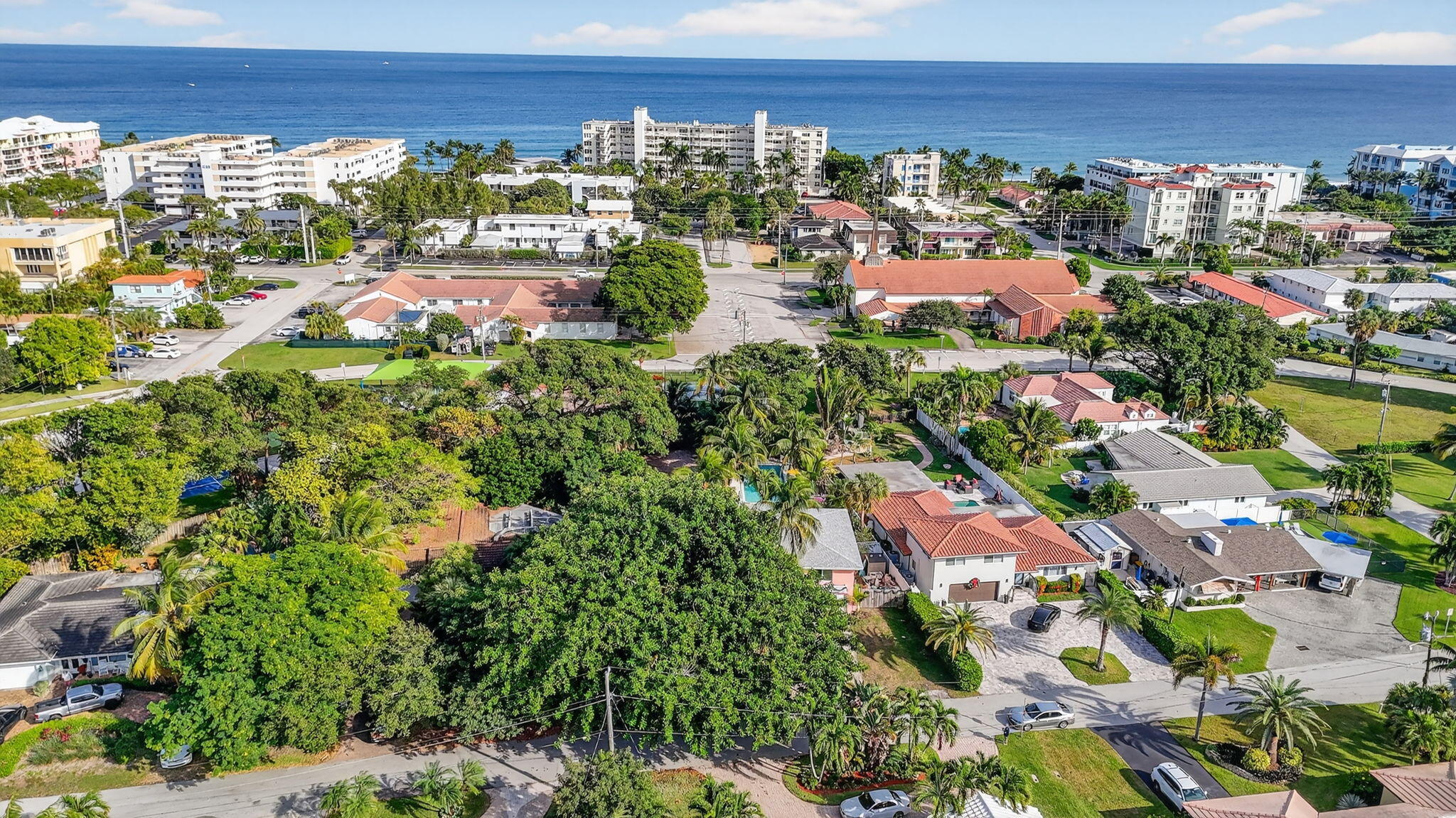 PIRATES COVE - Residential