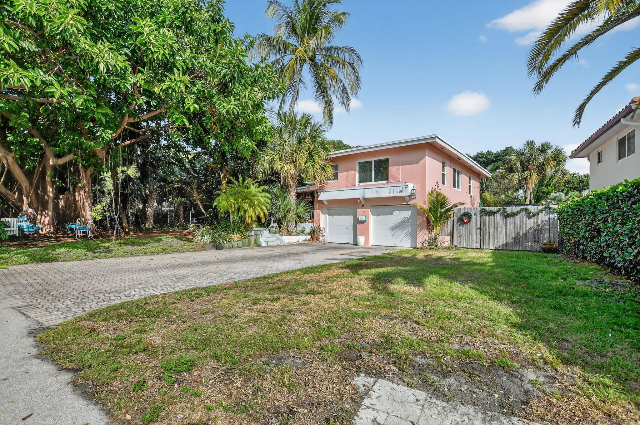 PIRATES COVE - Residential