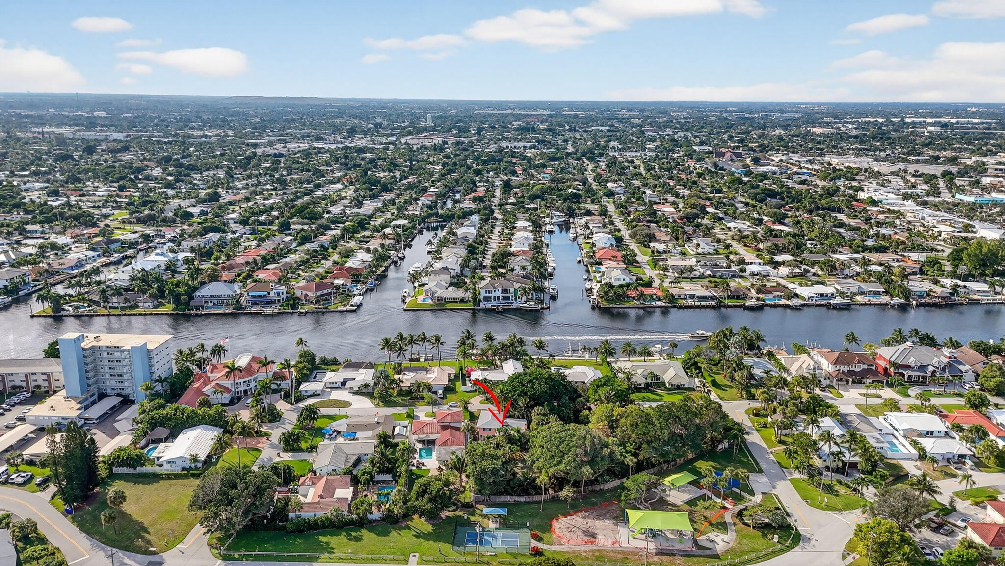 PIRATES COVE - Residential