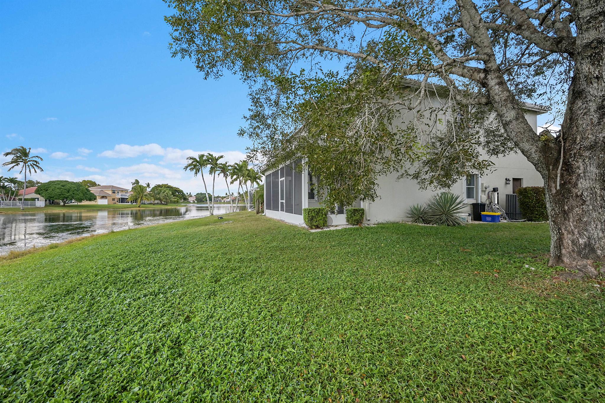 LAKE CHARLESTON TR I 3 - Residential Lease