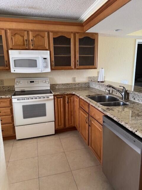 WHITEHALL - Residential Lease