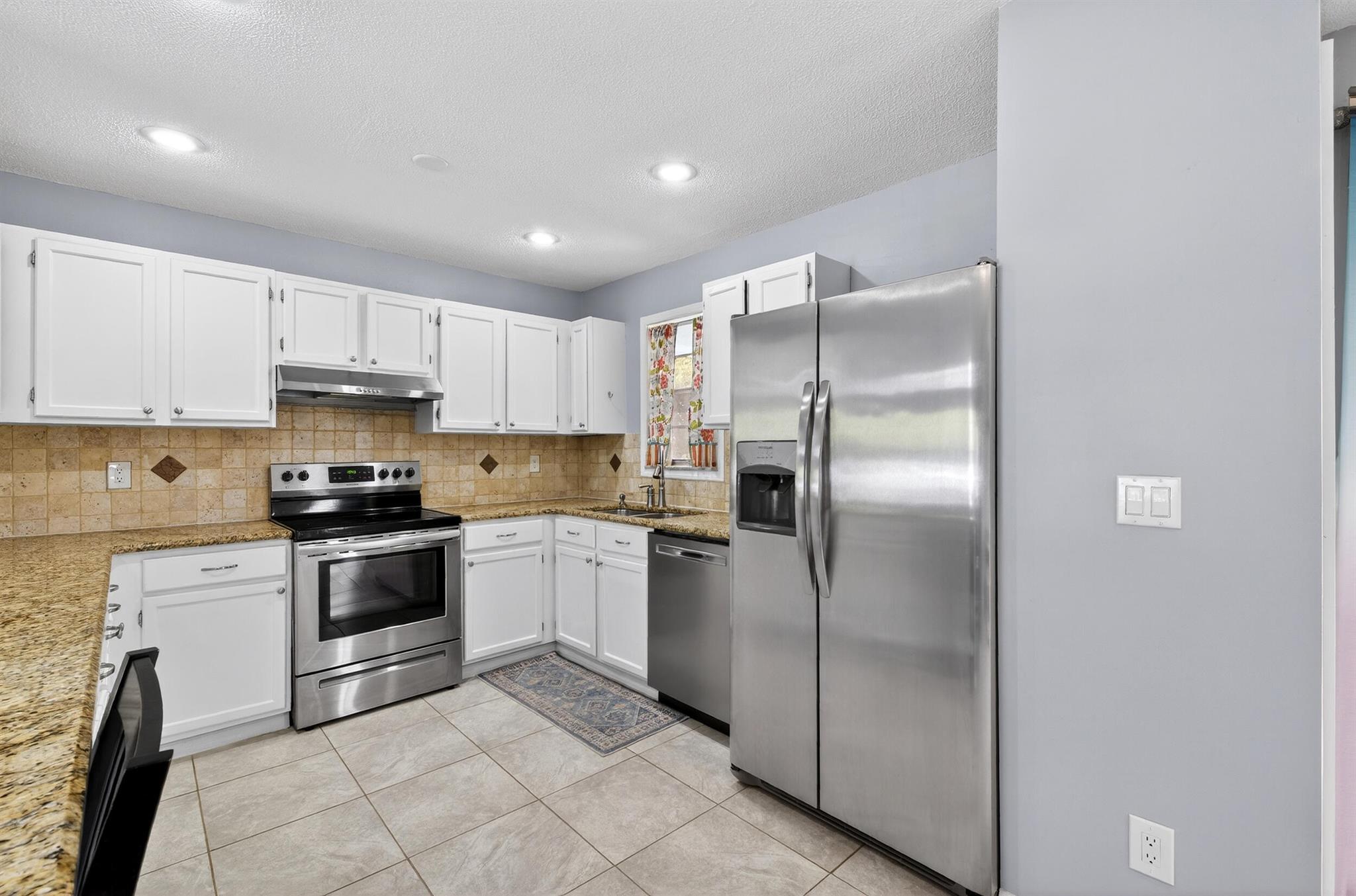 PORT ST LUCIE SECTION 23 - Residential