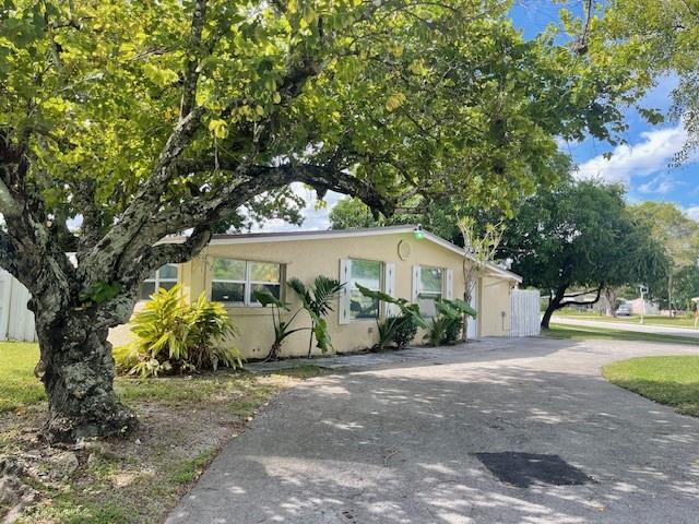 North Margate 50-4 B - Residential Lease