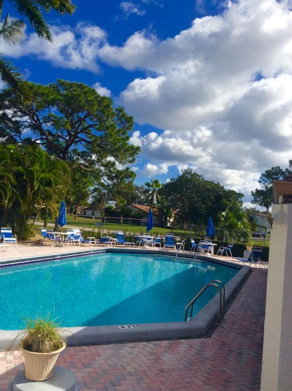 VILLAGES OF WOODLAKE - Residential