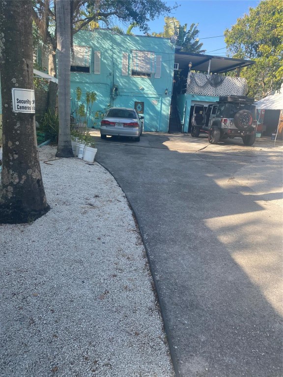 Sailboat Bend - Residential Income