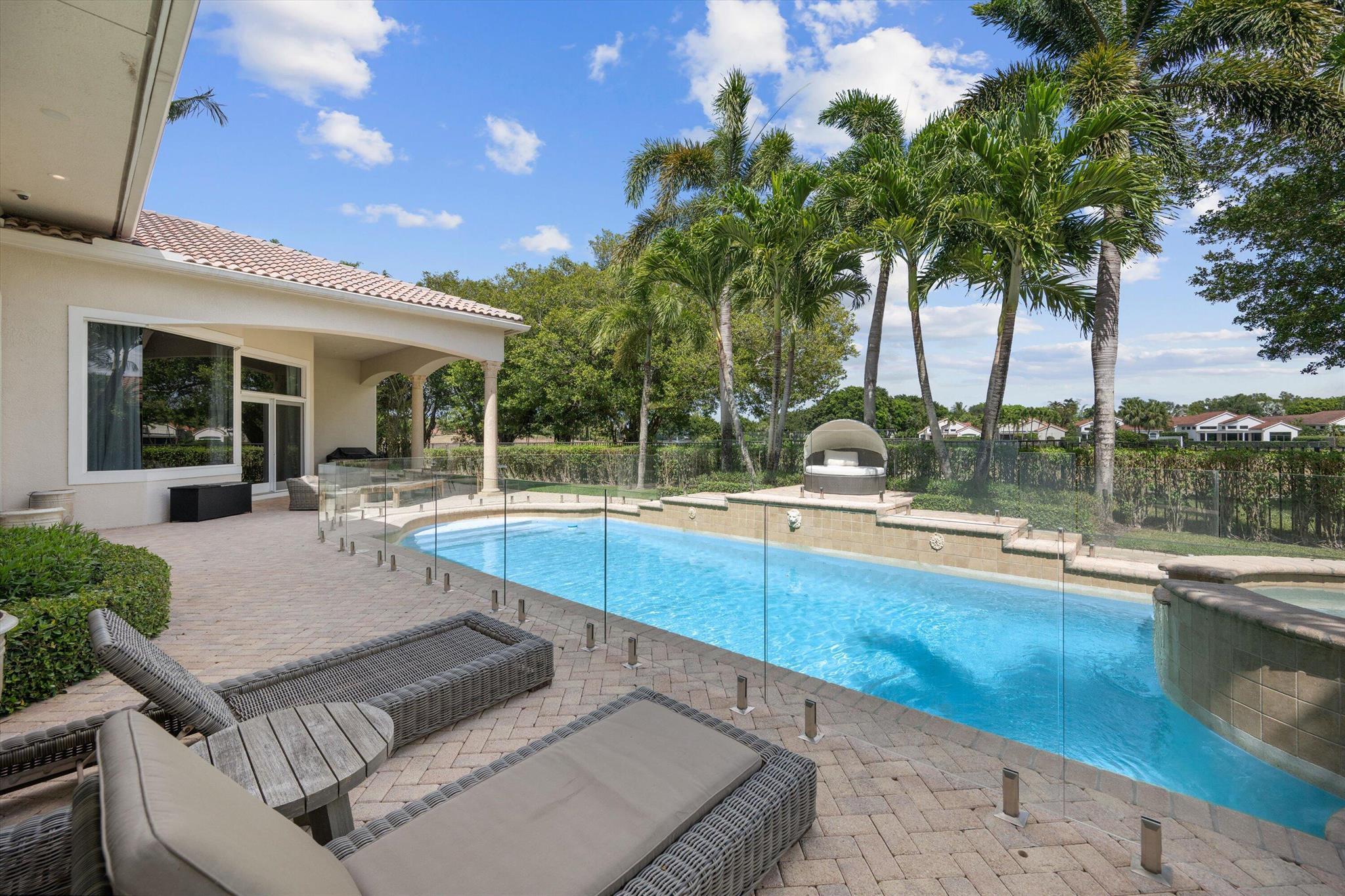 MIZNER ESTATES OF PALM BEACH POLO & COUN - Residential Lease