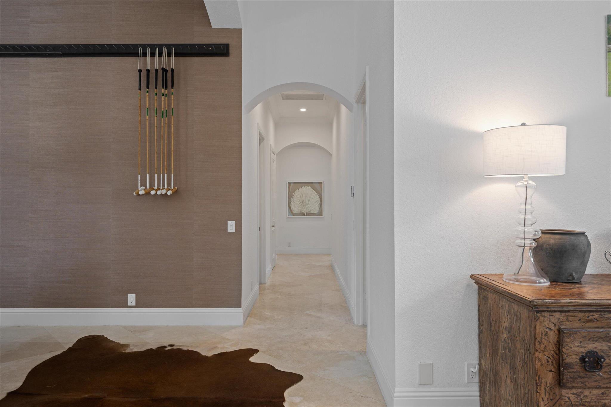 MIZNER ESTATES OF PALM BEACH POLO & COUN - Residential Lease