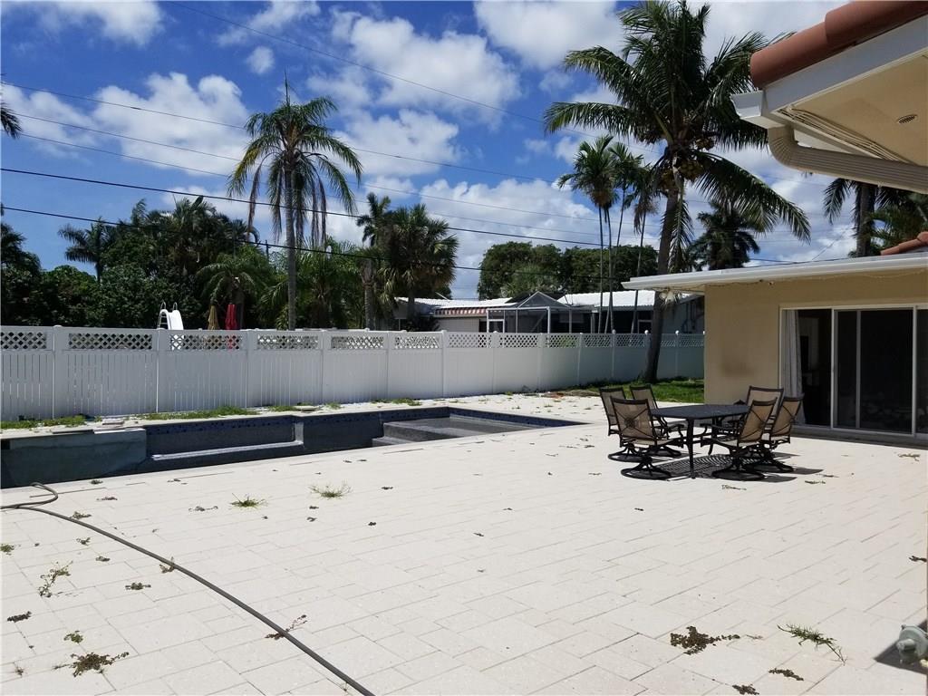 SANTA BARBARA ESTATES - Residential Lease