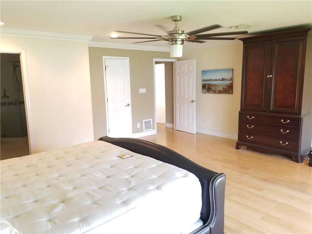 SANTA BARBARA ESTATES - Residential Lease