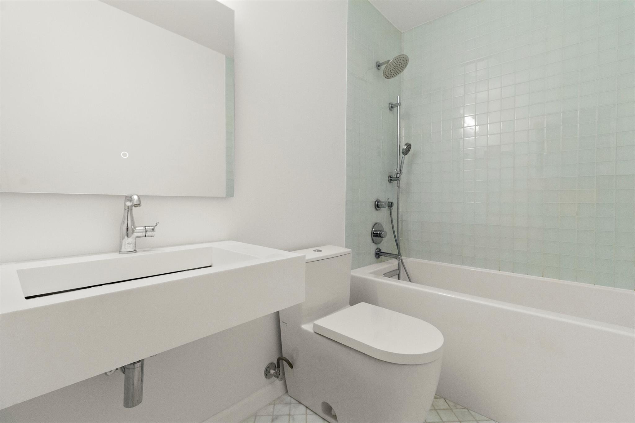 U S LEND LEASE PLAT NO ON - Residential