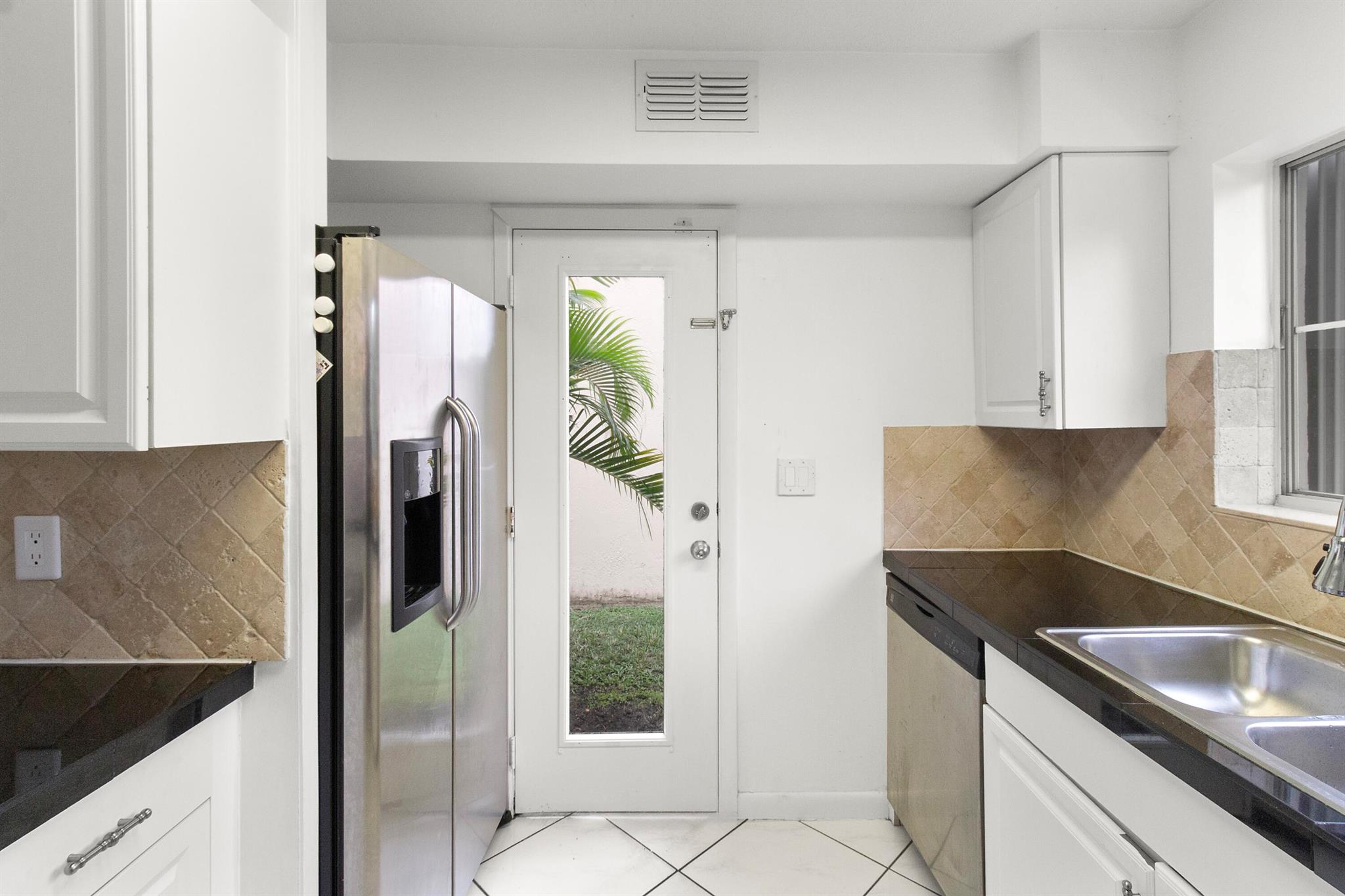 U S LEND LEASE PLAT NO ON - Residential