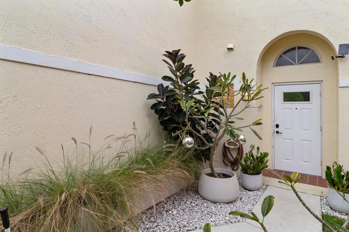 U S LEND LEASE PLAT NO ONE - Residential