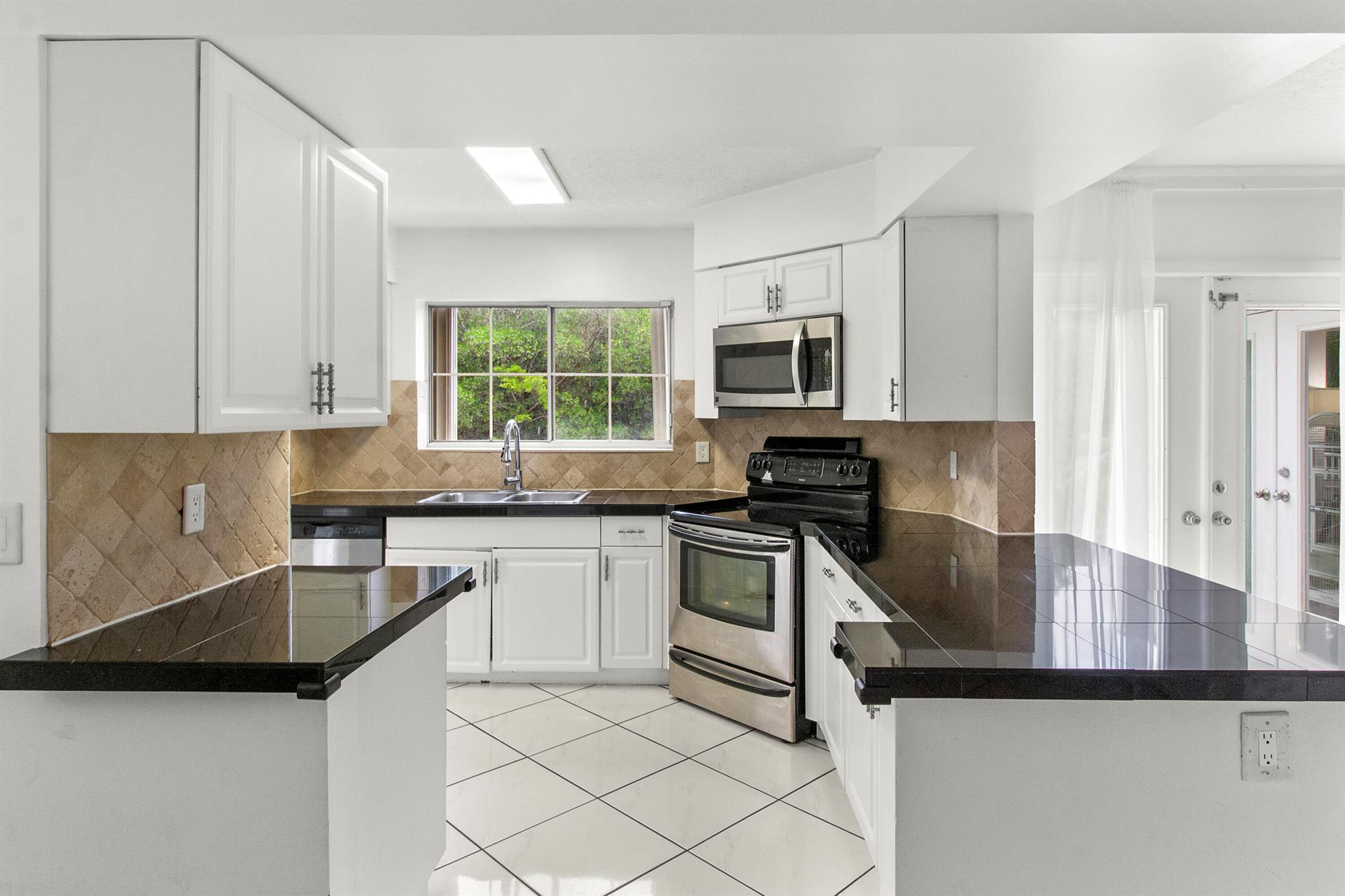 U S LEND LEASE PLAT NO ON - Residential