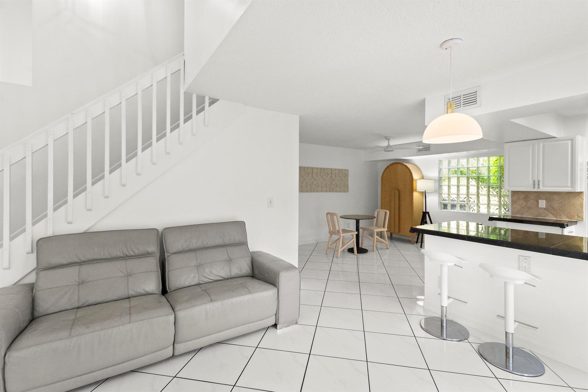 U S LEND LEASE PLAT NO ON - Residential