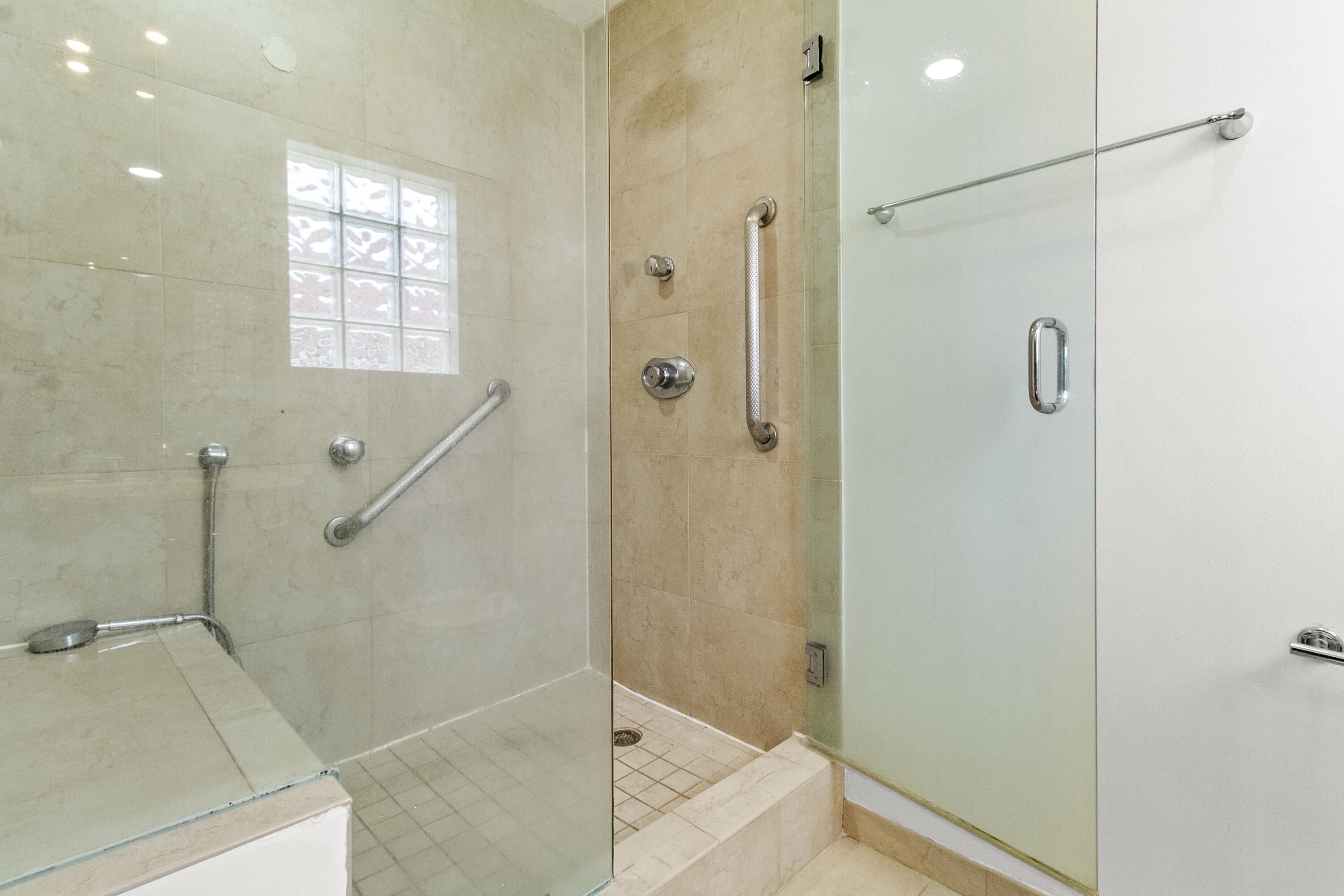 U S LEND LEASE PLAT NO ONE - Residential