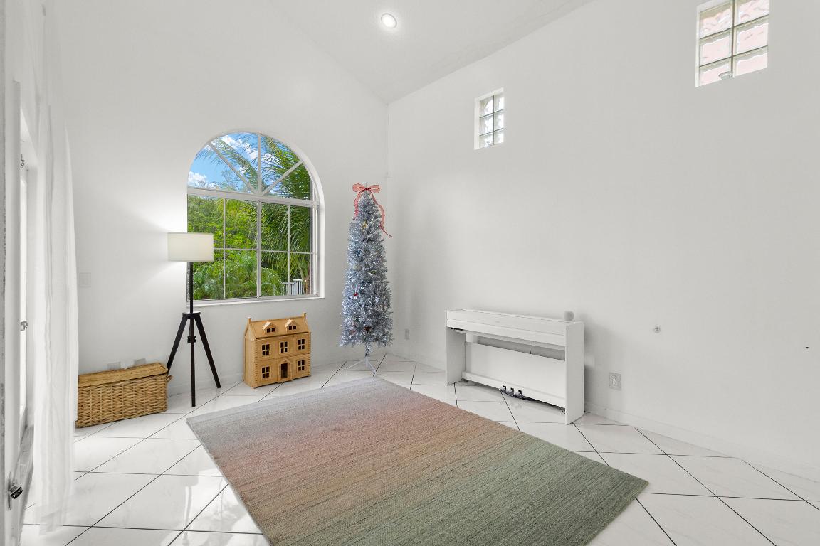 U S LEND LEASE PLAT NO ONE - Residential