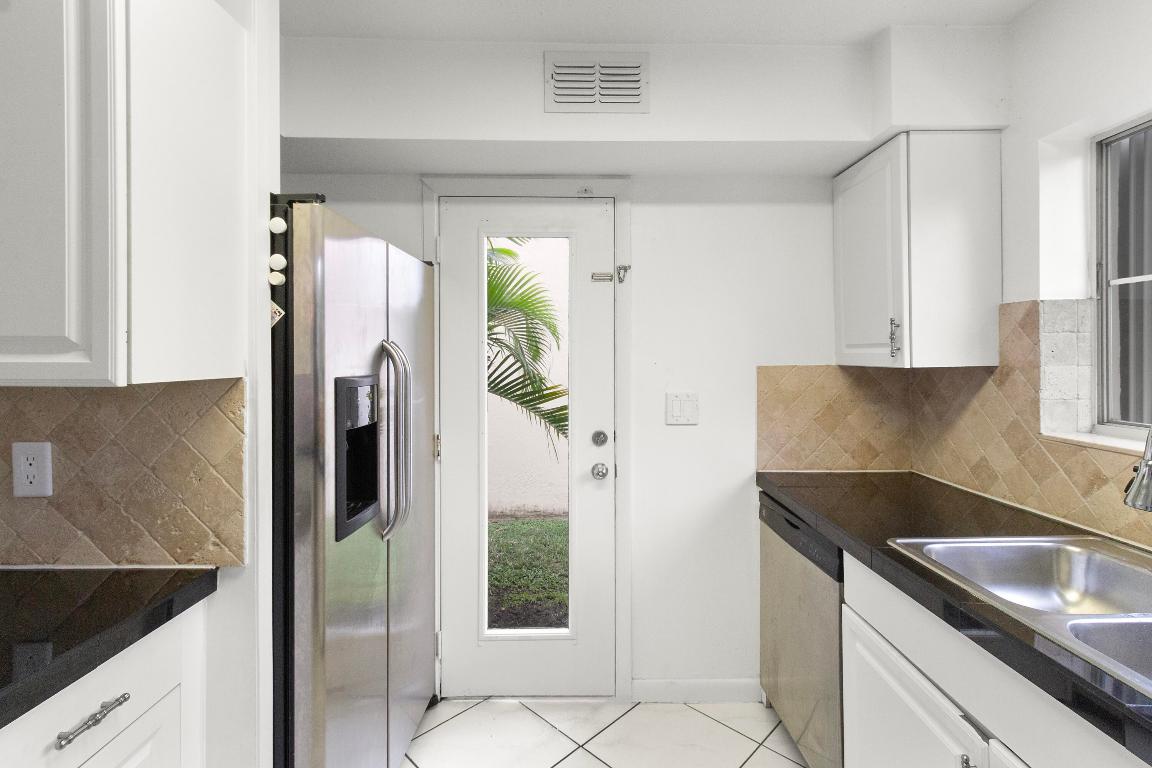 U S LEND LEASE PLAT NO ONE - Residential