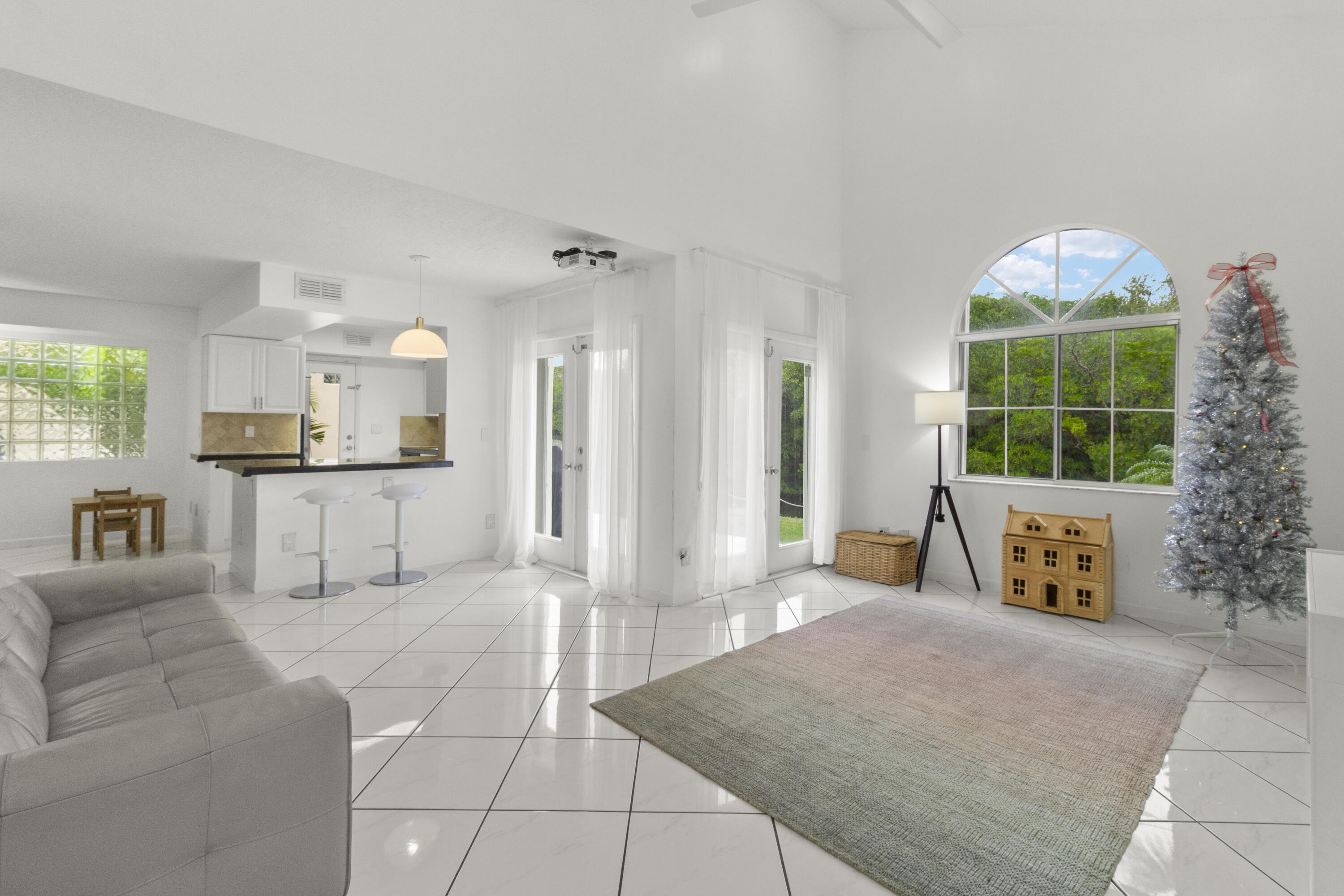 U S LEND LEASE PLAT NO ONE - Residential