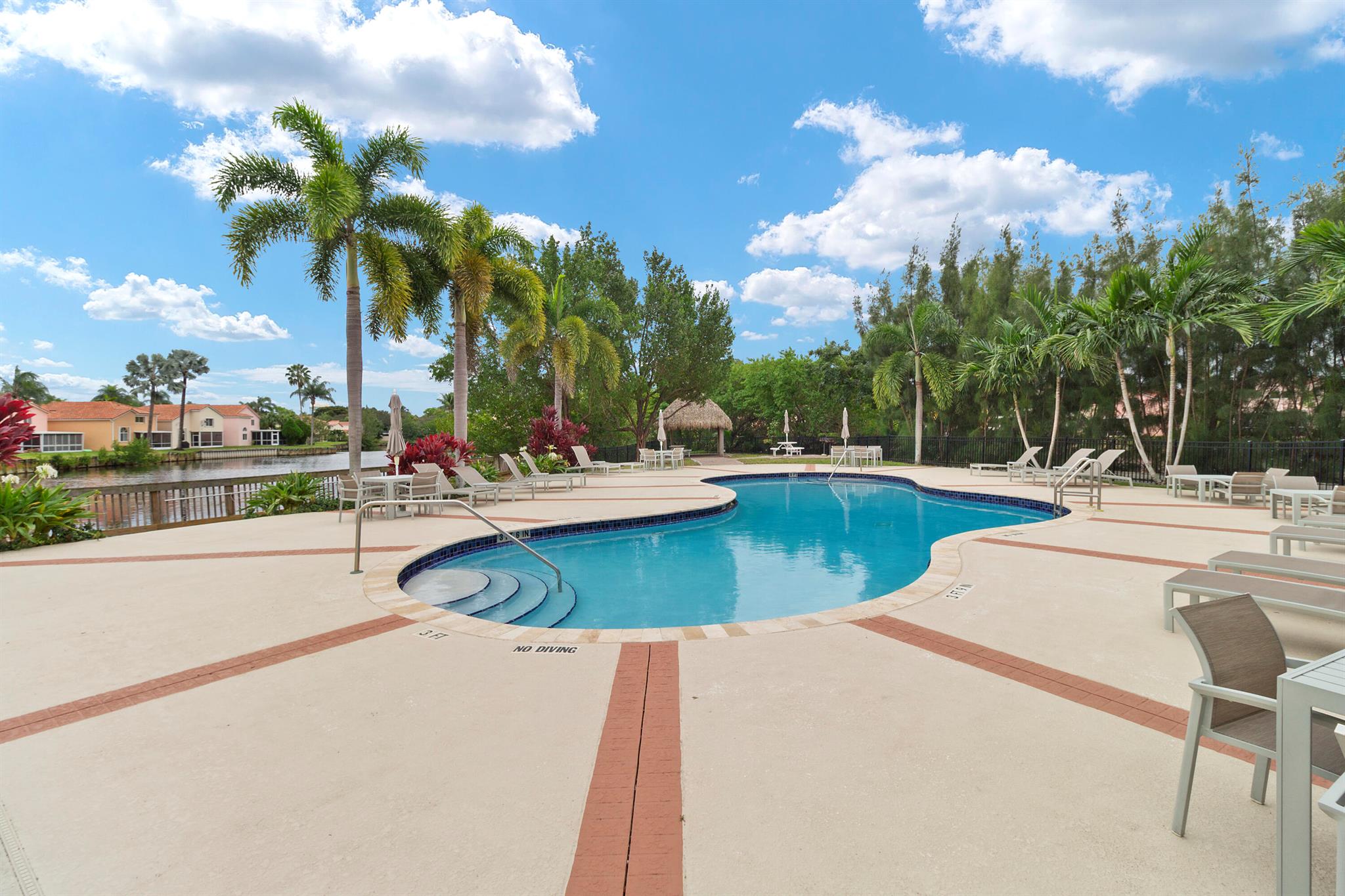 U S LEND LEASE PLAT NO ON - Residential