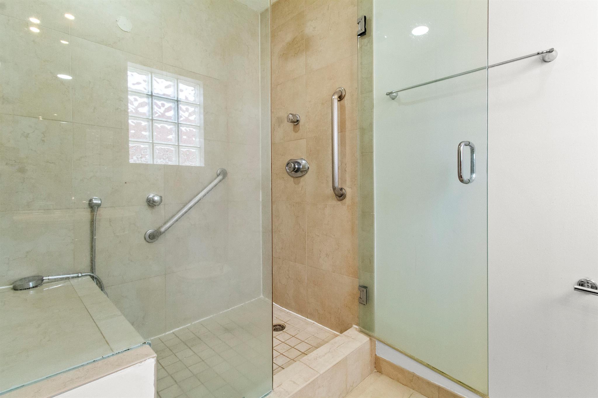 U S LEND LEASE PLAT NO ON - Residential