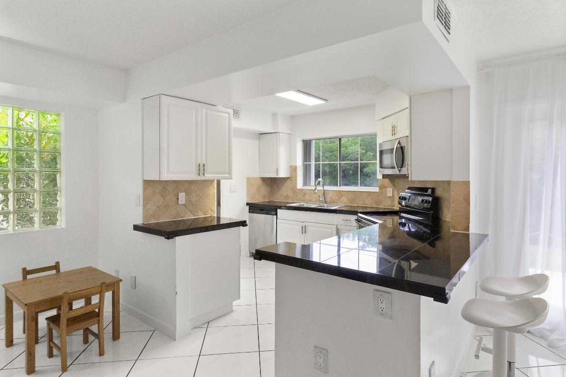 U S LEND LEASE PLAT NO ONE - Residential