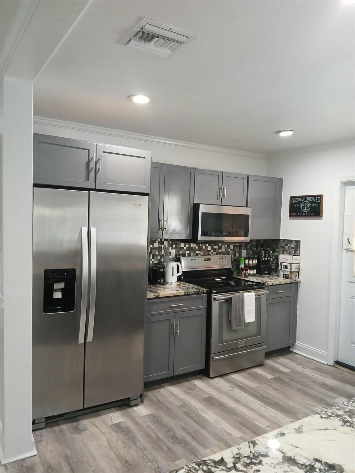 422 49th Street