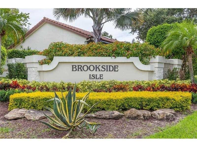 10325 NW 48th Court
