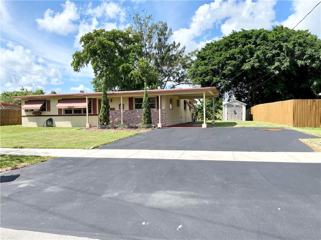 Twin Lakes Homes 47-15 B - Residential