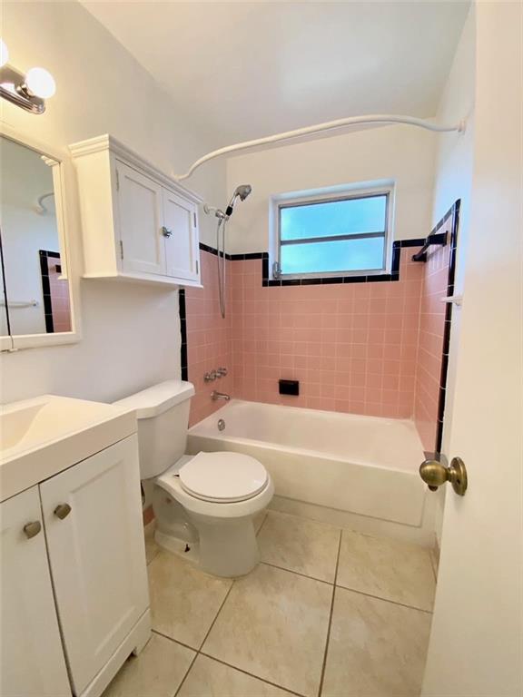 Twin Lakes Homes 47-15 B - Residential