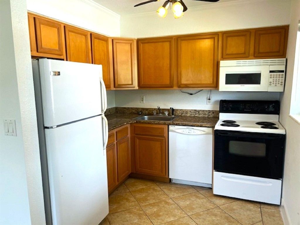 Photo of 309 NE 16 Street #C5, Fort Lauderdale, FL 33304 (MLS # F10448968)