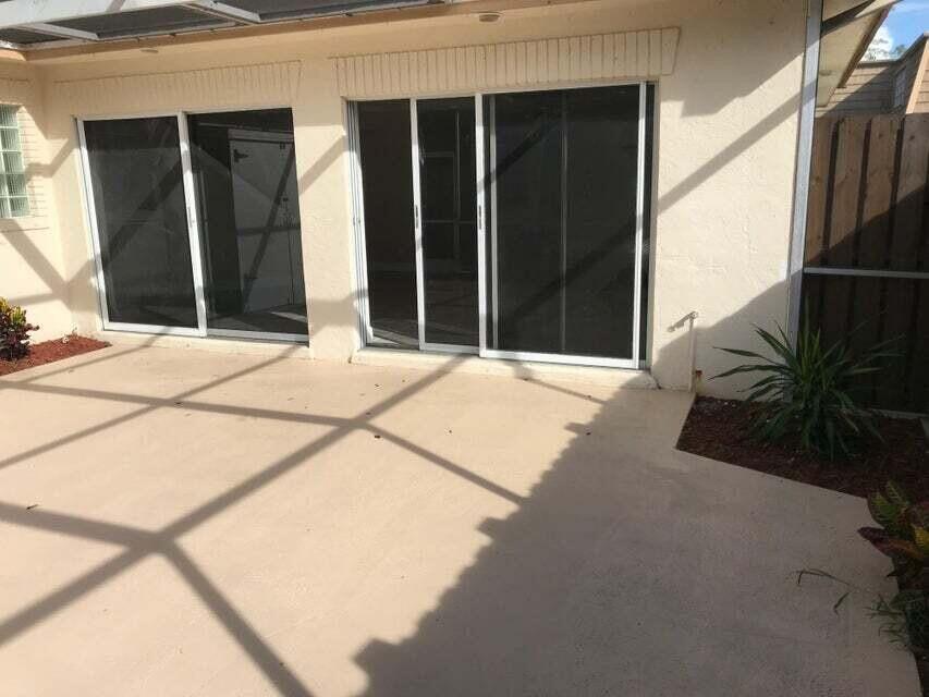 WINCHESTER COURT - Residential