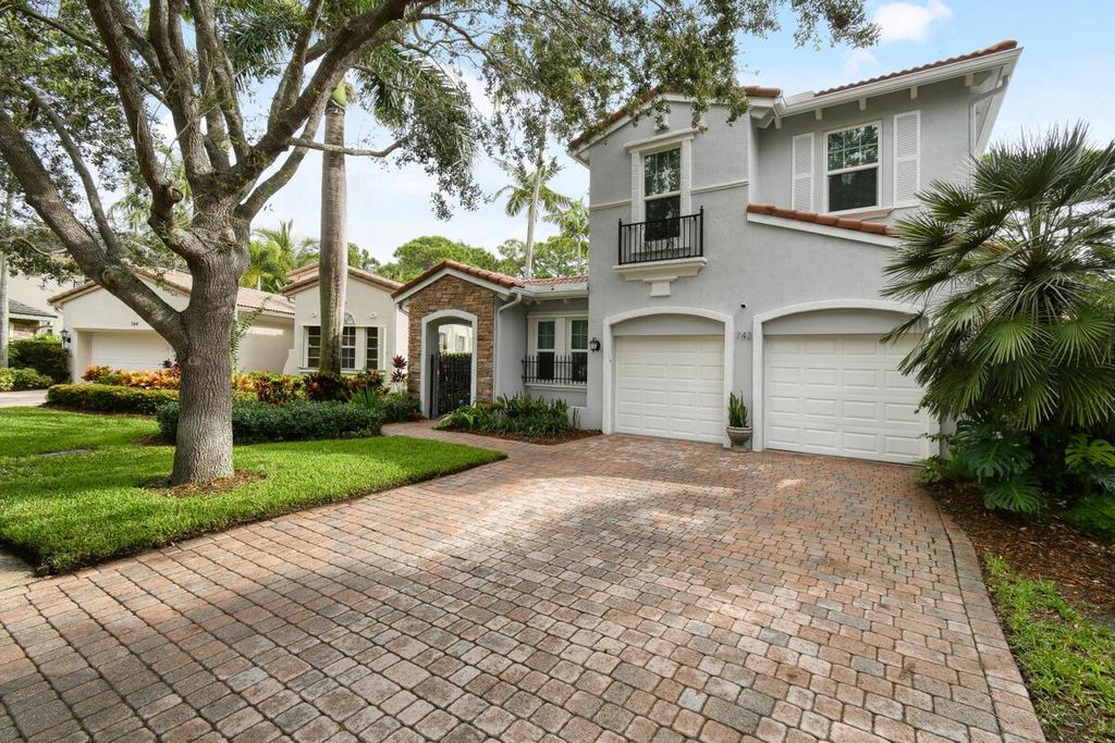 Photo of 742 Bocce Court, Palm Beach Gardens, FL 33410 (MLS # R10926047)