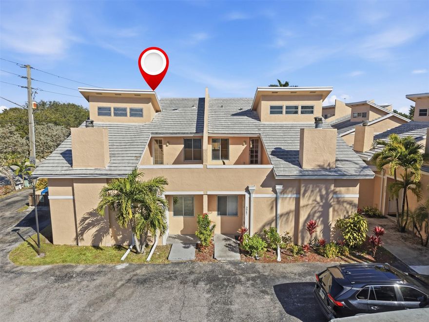 Spacious 2/2 townhouse in one of the most convenient locations in Coral Springs. Bright and open layout with soaring ceilings, generous living and dining areas, and plenty of natural light. The primary suite features a large walk-in closet and private balcony. A full bedroom and bath on the main level adds flexibility for guests, family, or a home office. Washer and dryer are located inside. 2 assigned parking spaces, private exterior storage, and outdoor living space with patio or balcony areas perfect for relaxing. Located just steps from the community pool and surrounded by well-maintained grounds. PET FRIENDLY & YOU CAN LEASE RIGHT AWAY - GREAT FOR INVESTORS! Association covers exterior maintenance, roof repairs, landscaping, pool service, trash removal, water, and more.