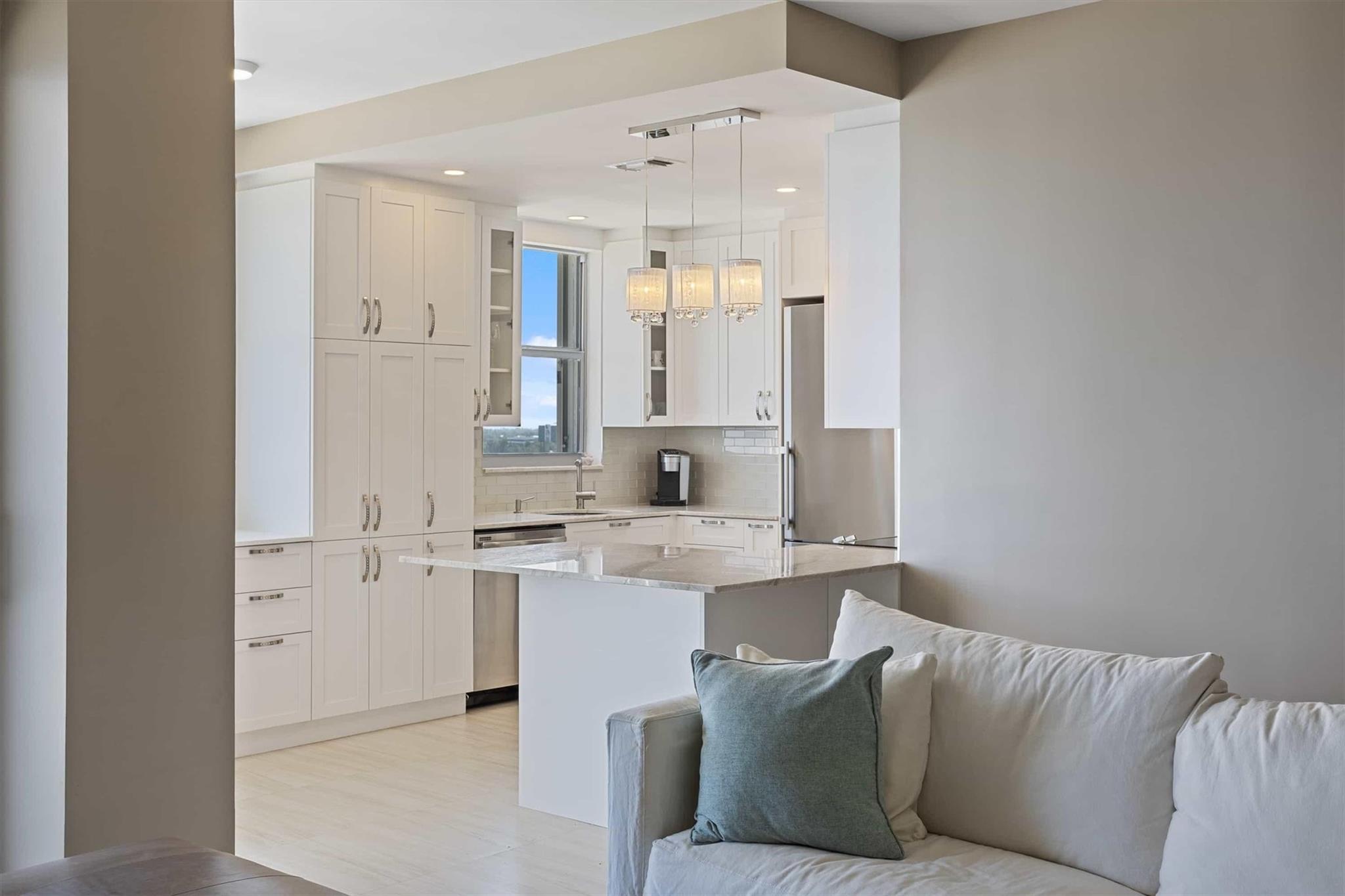 1010 S Ocean Blvd PH2
