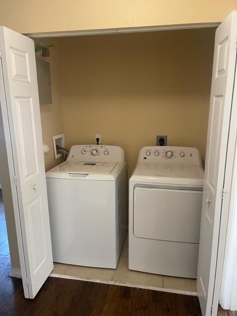 THIRD REPLAT OF PORTOFINO ISLES - Residential Lease