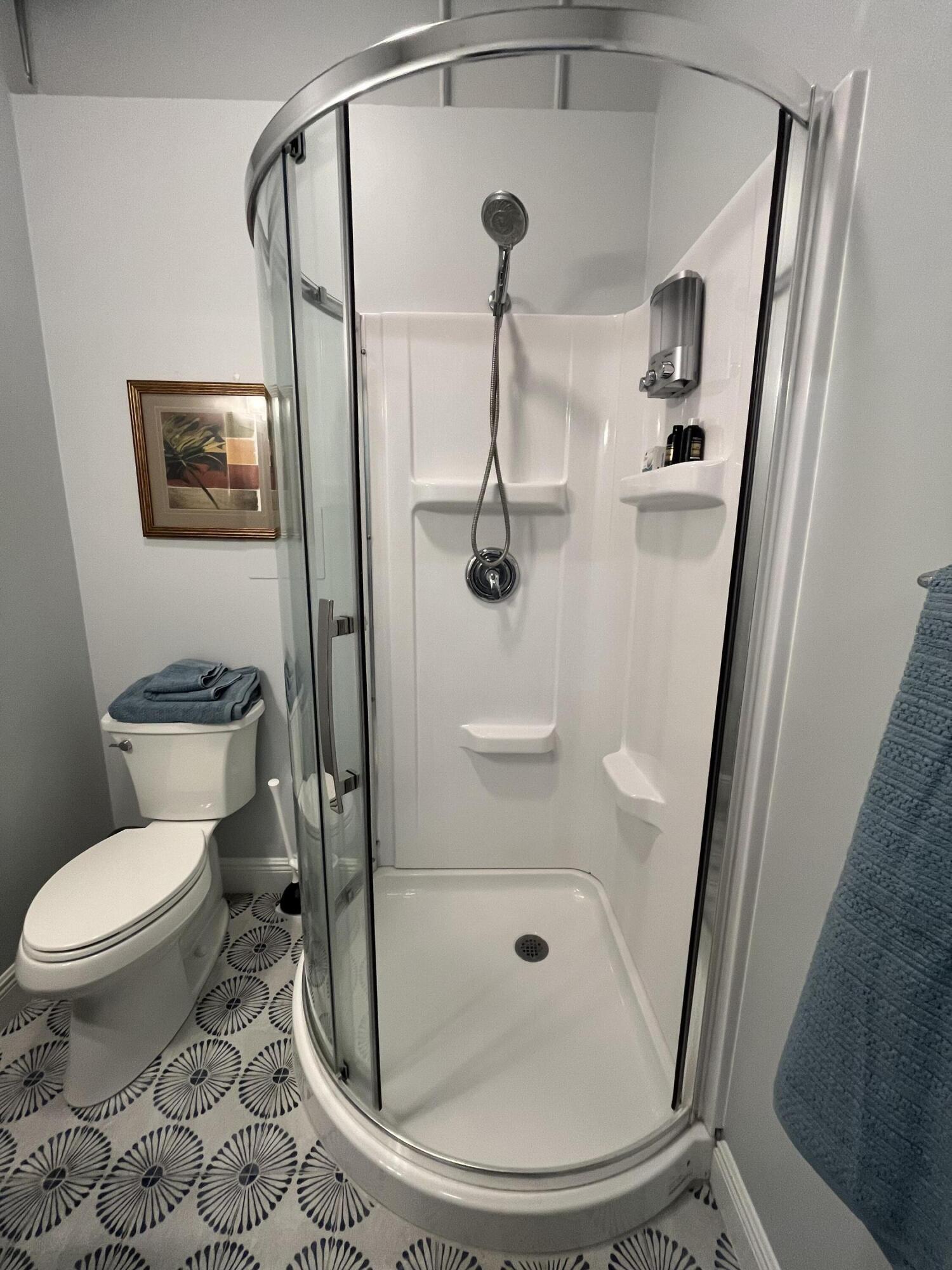 LAKESIDE POINT ADD TO LANTANA - Residential Lease