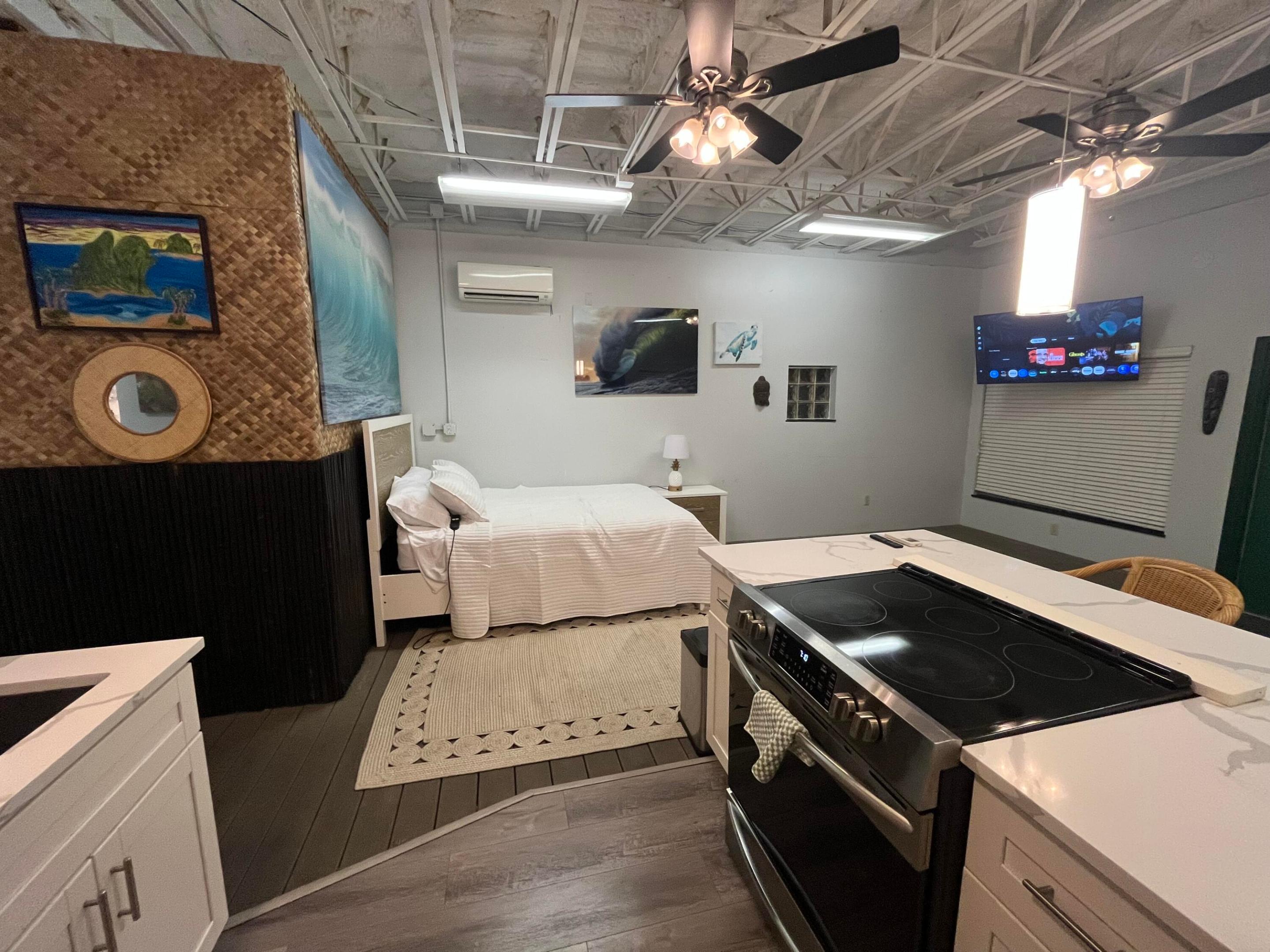 LAKESIDE POINT ADD TO LANTANA - Residential Lease