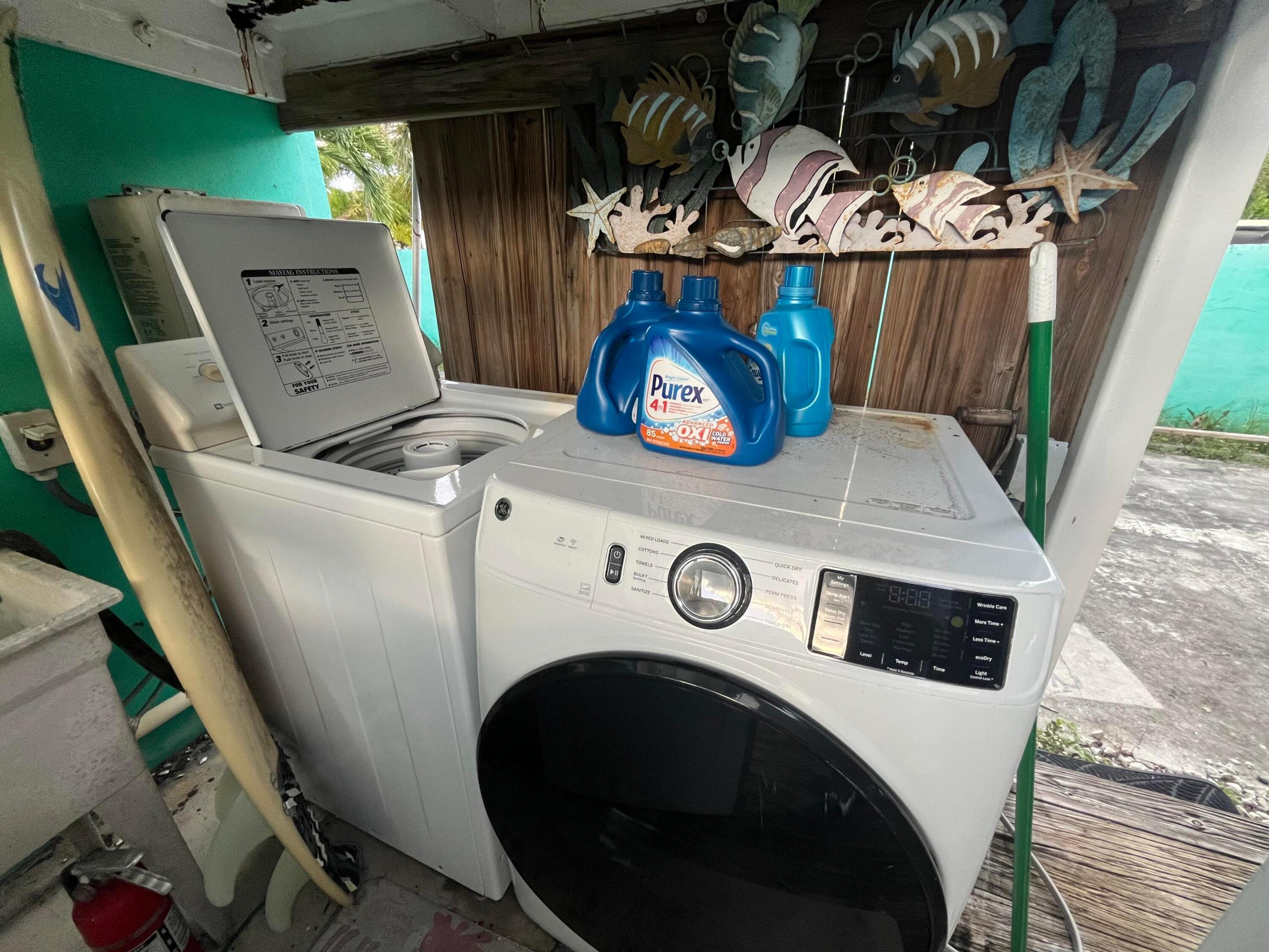 LAKESIDE POINT ADD TO LANTANA - Residential Lease