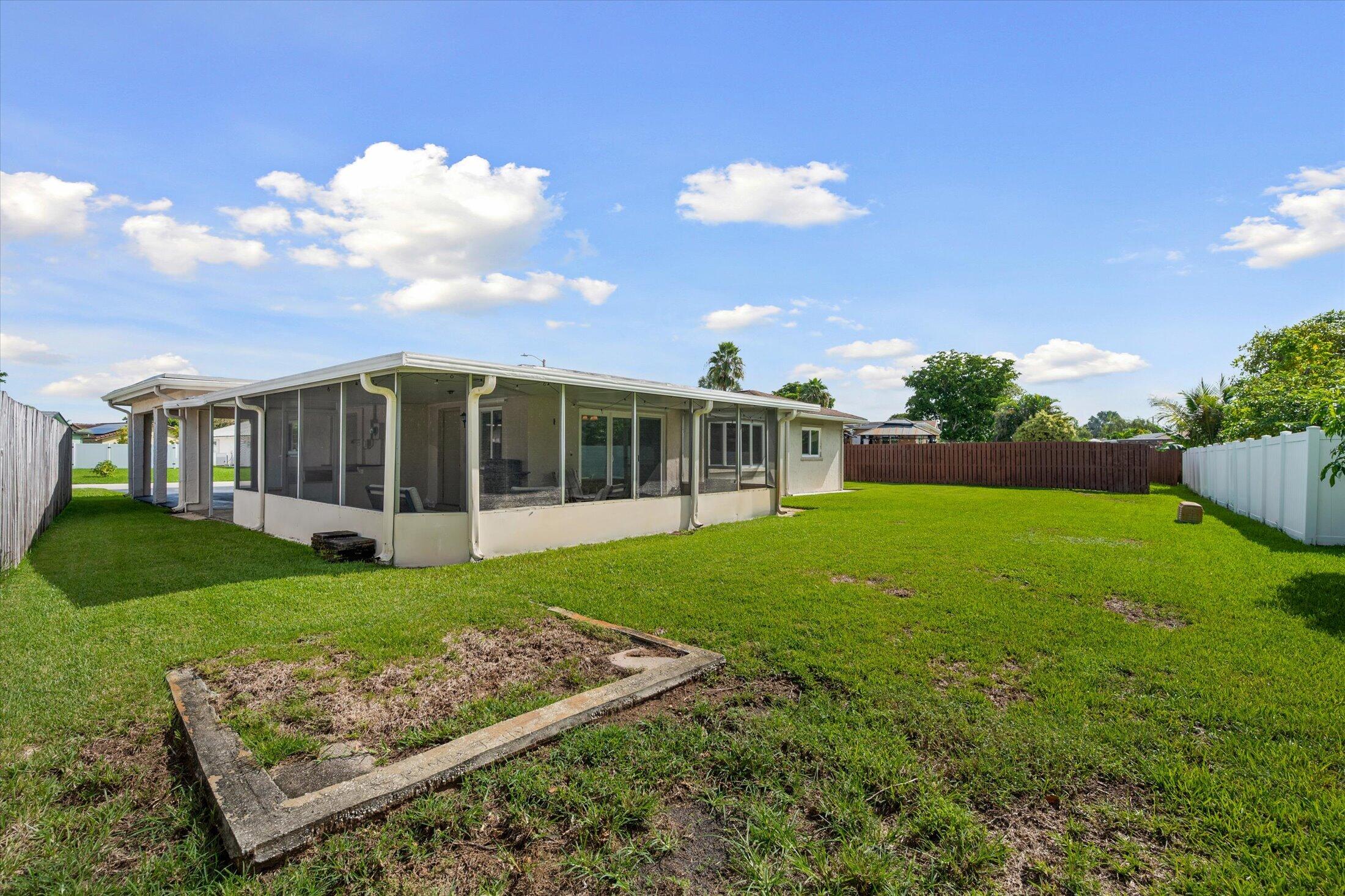 9704 NW 67TH Street