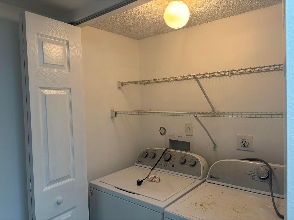 VISCONTI CONDOMINIUMS - Residential