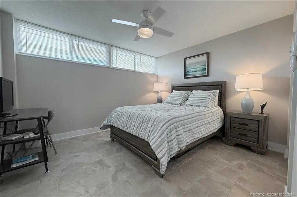 CIRCLE BAY YACHT CLUB CONDO - Residential
