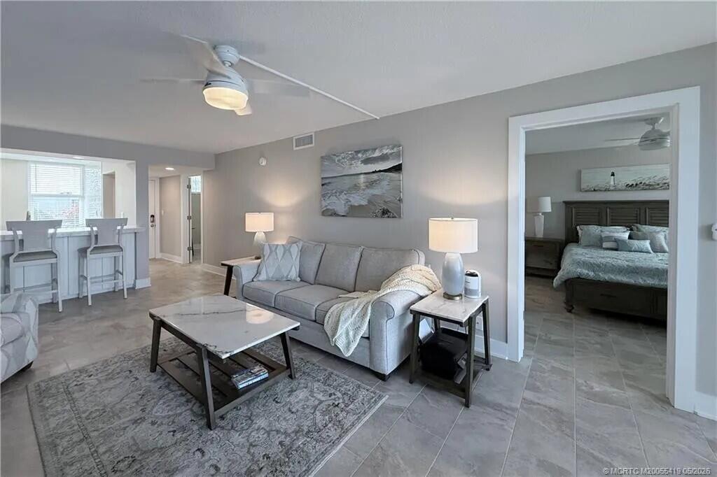 CIRCLE BAY YACHT CLUB CONDO - Residential