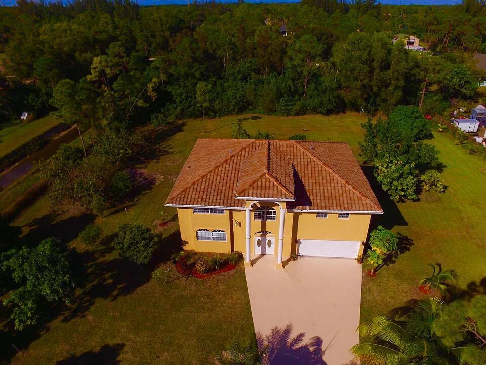13255 67th Street N