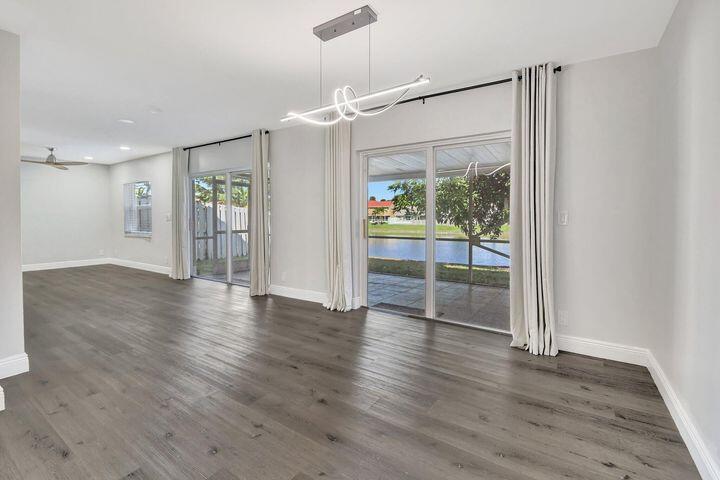 Boca Springs - Residential