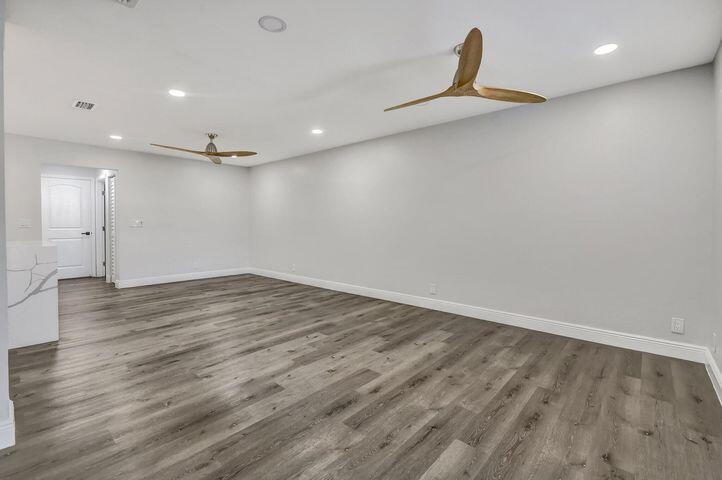 Boca Springs - Residential