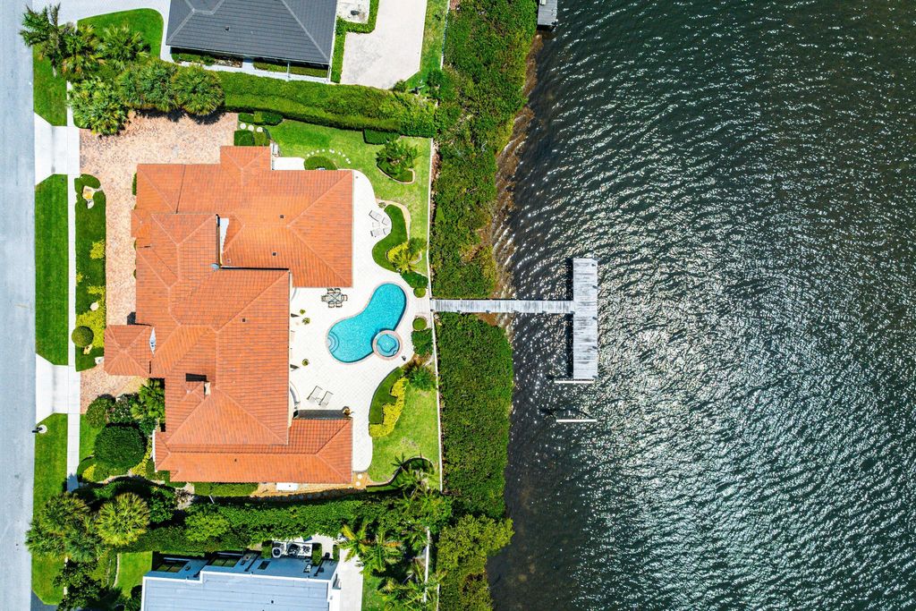 Photo of 1650 Lands End Road, Manalapan, FL 33462 (MLS # B26033014)