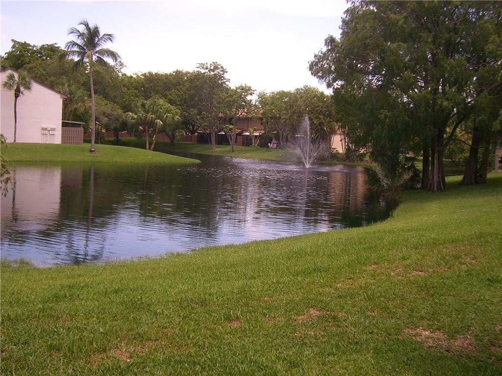 SPRINGDALE LAKE D CONDO U - Residential