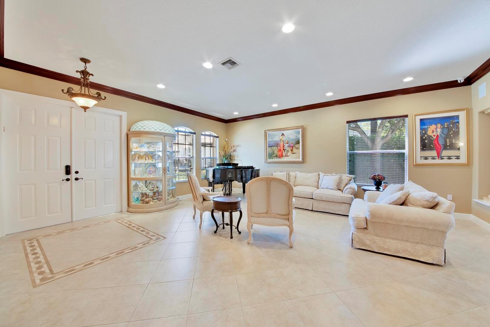 11194 Sunset Ridge Circle