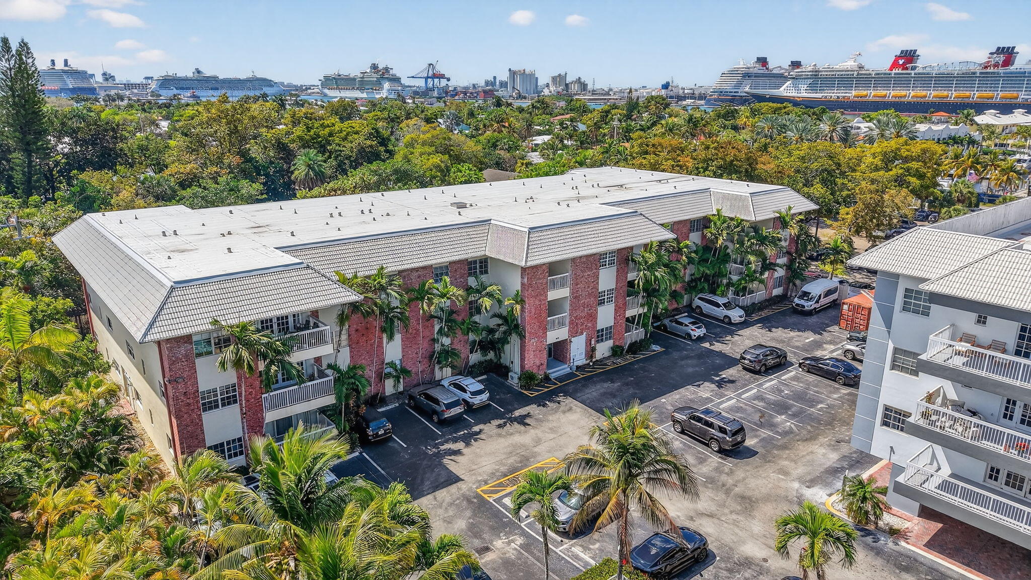 VILLAGE AT HARBOR BEACH CONDO - Residential Lease